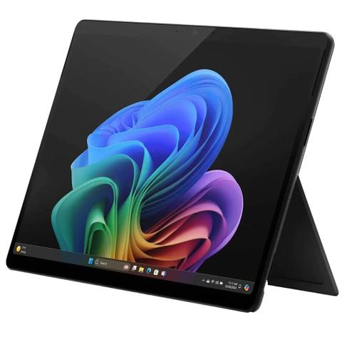 Microsoft Surface Pro 11 13" Core Ultra 7 16GB 256GB W11P - Commercial - Black (Copilot+ PC)